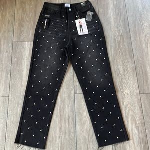 NWT Simple Society jeans black. Sizes 5 & 7 *SOLD SEPARATELY!